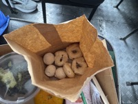 Ñuto (ball) and other (ring) cookies